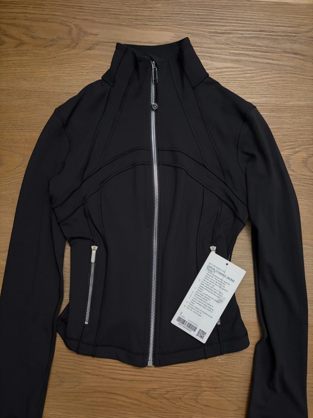 Lululemon Define Cropped Jacket NWT Black 2
